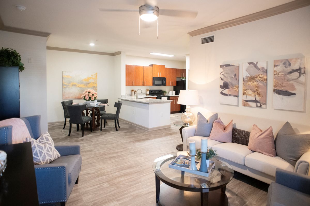 Walden Oaks Apartments